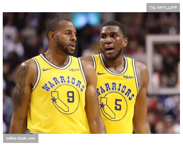 混合防守体系破解空间进攻 太阳主帅奥特创新联防组合策略